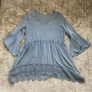 Indigo Thread Co Blue Enzyme Washed Knit 3/4 Bell Sleeve Crochet Trim Top 1X